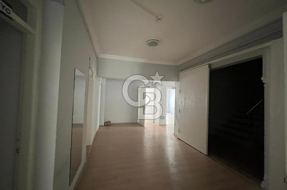 MERKEZİ KONUMDA 200M2 KİRALIK İŞYERİ