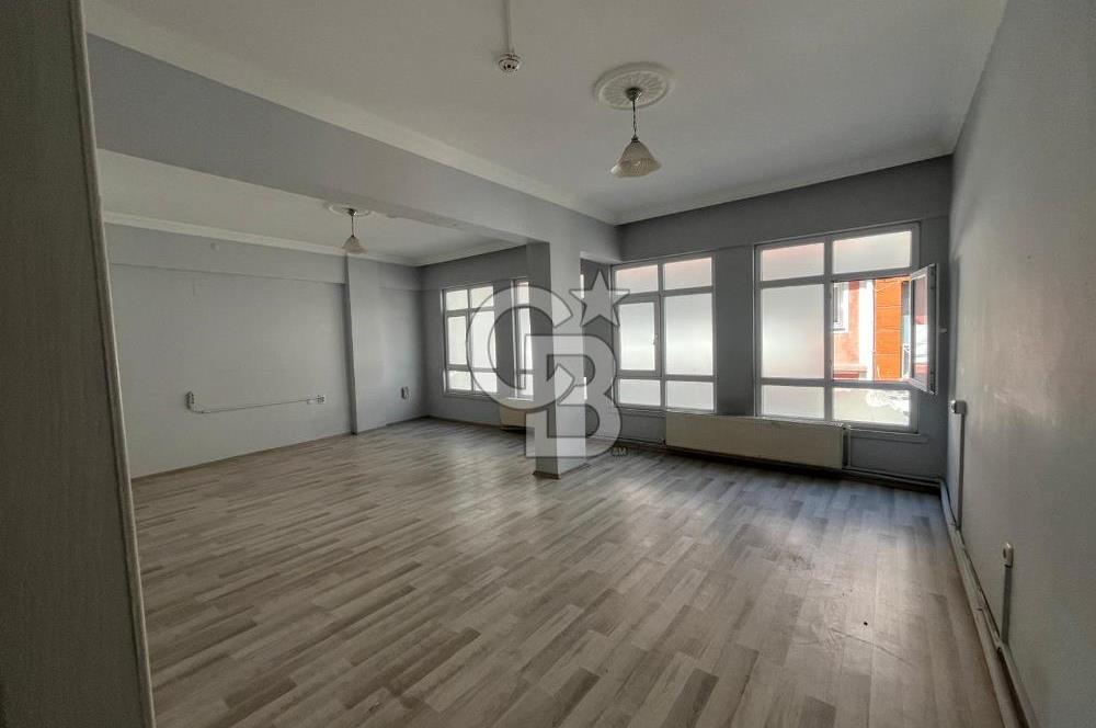 MERKEZİ KONUMDA 200M2 KİRALIK İŞYERİ