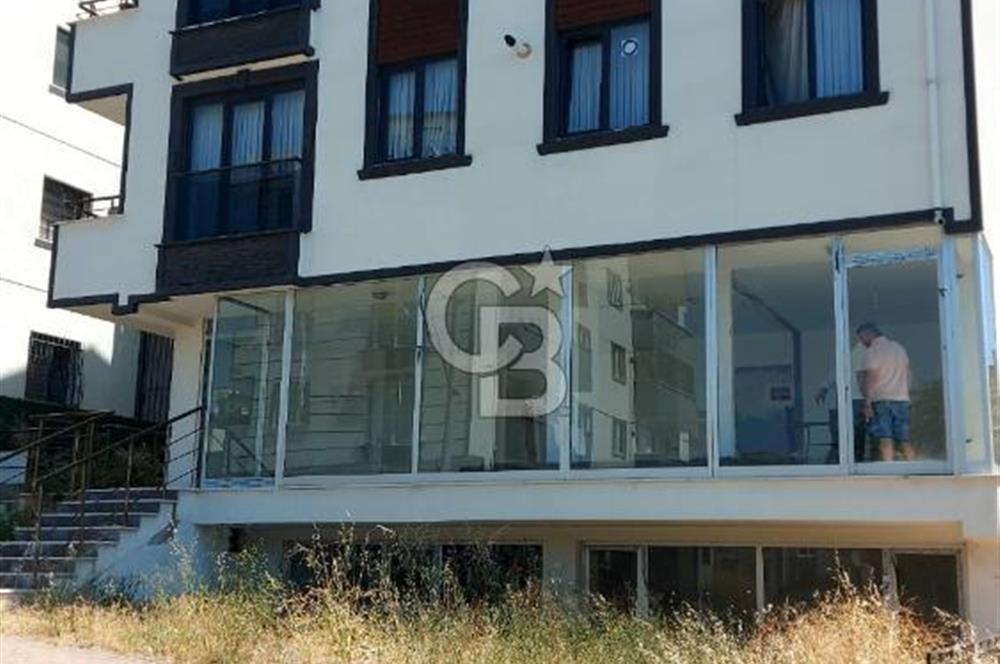 ÇAYIROVA  İNÖNÜ MAHALLESİ 200M² SATILIK DÜKKAN