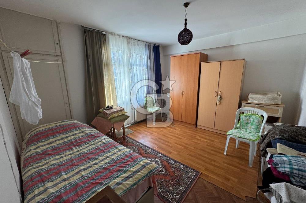 ÜSKÜDAR'DA SATILIK 3+1 