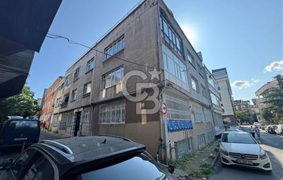 ÜSKÜDAR'DA SATILIK 3+1 