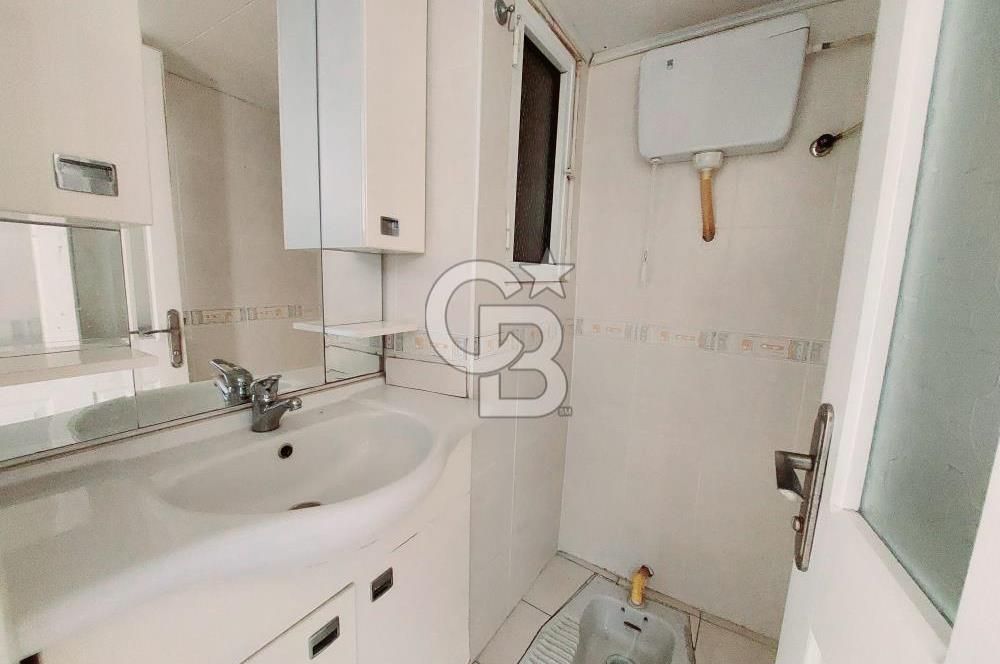 İZMİR ÇİĞLİ EGEKENT'TE MUHTEŞEM MANZARALI ARAKAT BÜYÜK 3+1 DAİRE