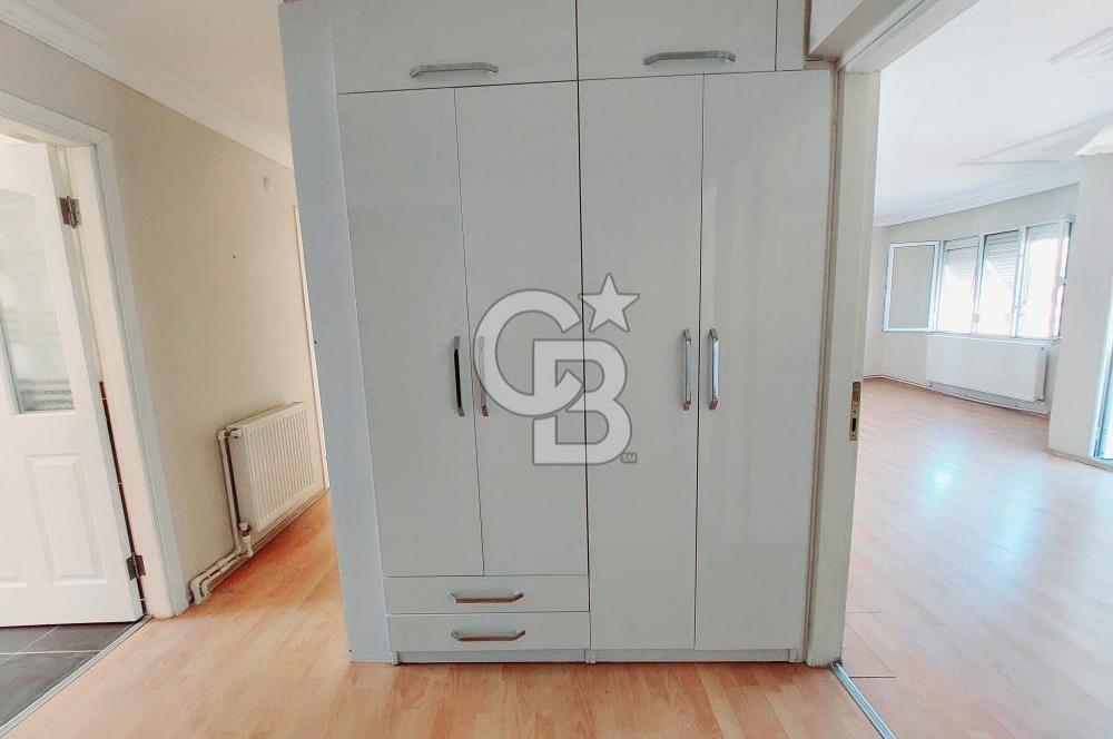 İZMİR ÇİĞLİ EGEKENT'TE MUHTEŞEM MANZARALI ARAKAT BÜYÜK 3+1 DAİRE