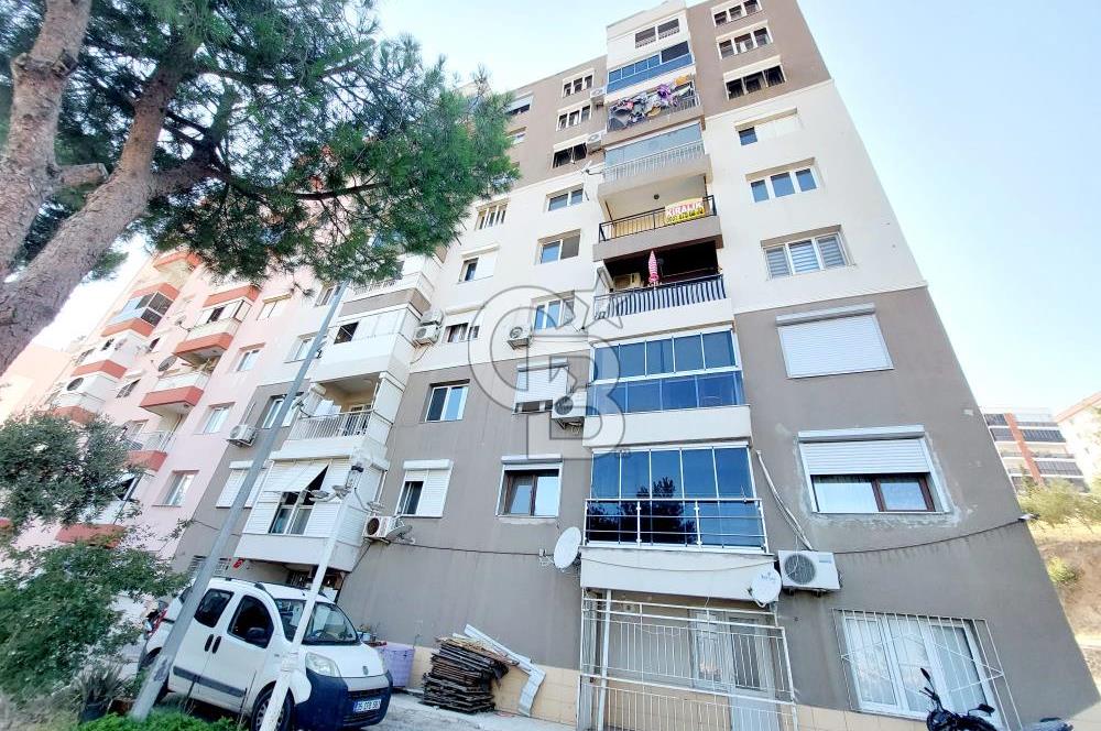 İZMİR ÇİĞLİ EGEKENT'TE MUHTEŞEM MANZARALI ARAKAT BÜYÜK 3+1 DAİRE