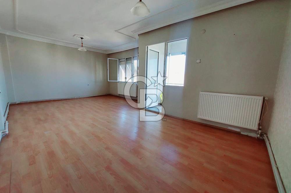 İZMİR ÇİĞLİ EGEKENT'TE MUHTEŞEM MANZARALI ARAKAT BÜYÜK 3+1 DAİRE