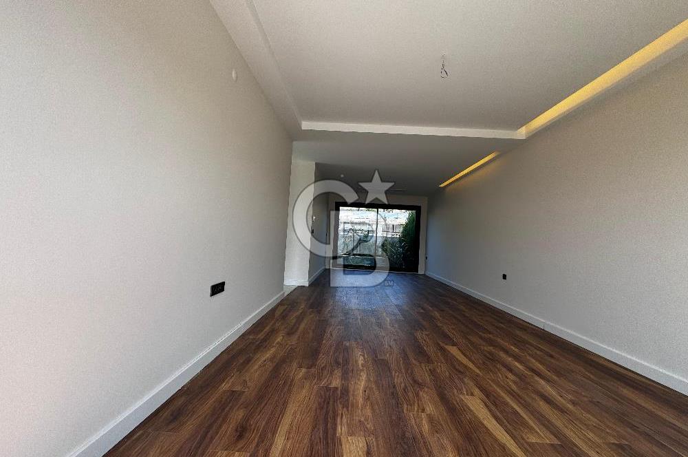Güzelbahçe'de Kahramandere Macro Yakını Müstakil Havuzlu Villa