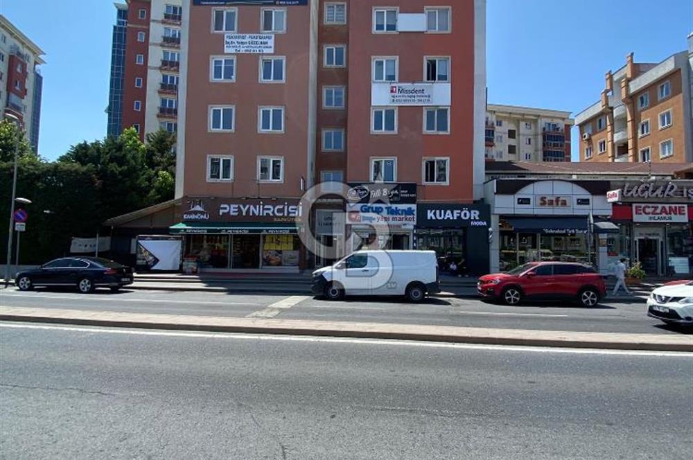 BAŞAKŞEHİR 5.ETAP UĞUR İŞ MERKEZİ 90 M2 2+1 DUBLEX SATILIK DAİRE