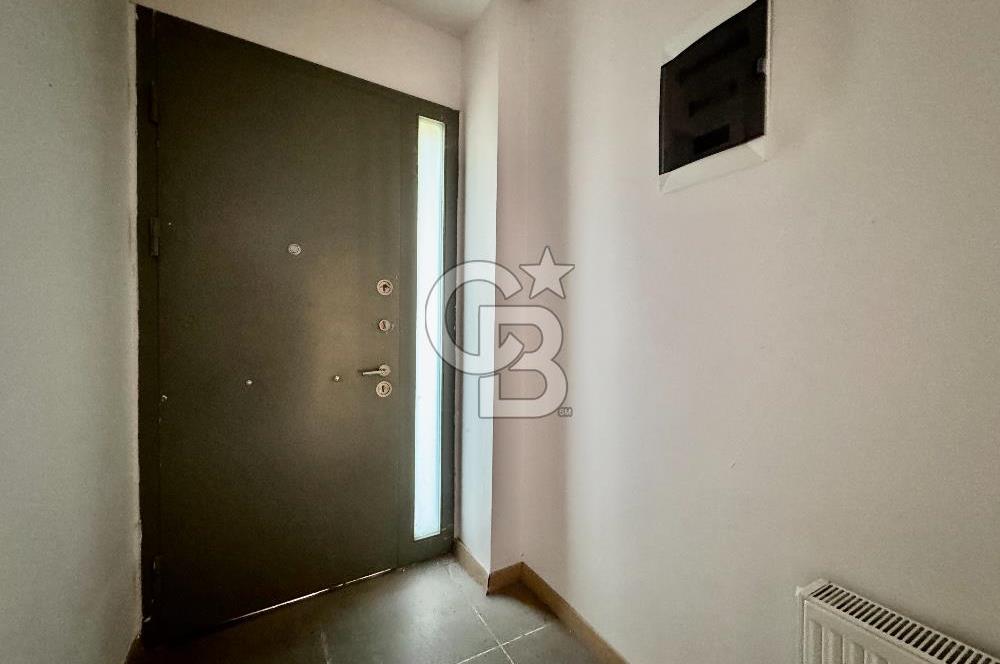AKKÖY’DE DENİZ MANZARALI, İSKÂNLI, SIFIR 4+1 TRİPLEX VİLLA