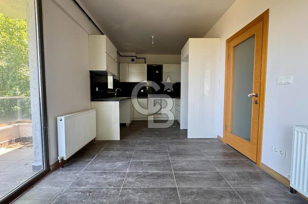 AKKÖY’DE DENİZ MANZARALI, İSKÂNLI, SIFIR 4+1 TRİPLEX VİLLA