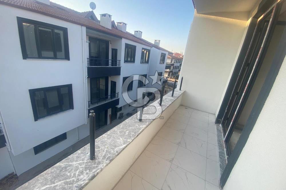 YALOVA ALTINOVA KAYTAZDERE HAVUZLU SİTEDE SATILIK 1+1 LÜKS DAİRE