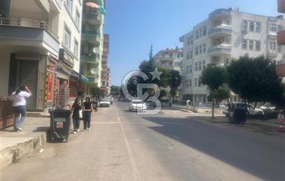 YALOVA BAHÇELİEVLER MAH.5+1 DENİZ MANZARALI LÜKS KİRALIK DUBLEKS