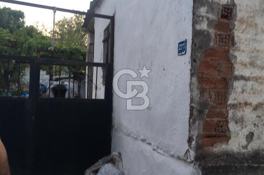 Karaburun eğlen hoca köy içinde 2 katlı satılık müstakil ev 