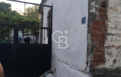 Karaburun eğlen hoca köy içinde 2 katlı satılık müstakil ev 