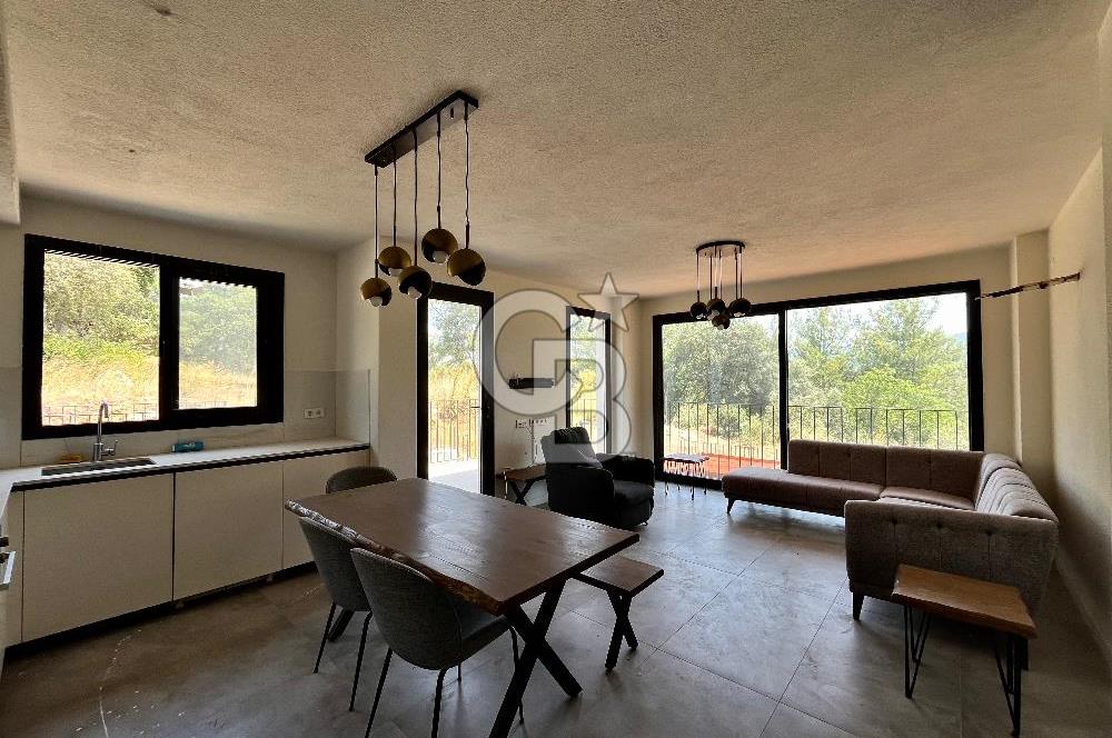 Akyaka’ya 10 dk Mesafede, Satılık Yarı Müstakil Köşe Villa