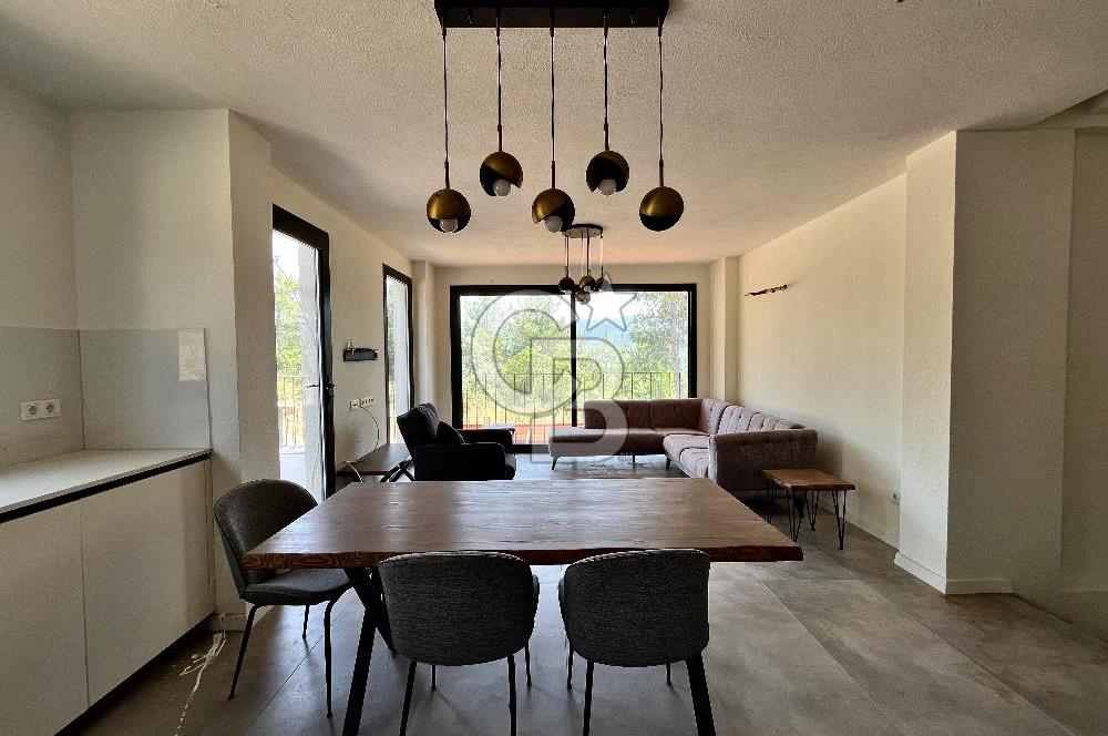 Akyaka’ya 10 dk Mesafede, Satılık Yarı Müstakil Köşe Villa