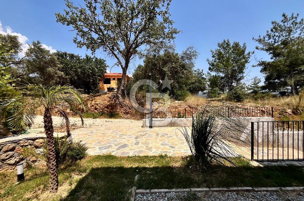 Akyaka’ya 10 dk Mesafede, Satılık Yarı Müstakil Köşe Villa