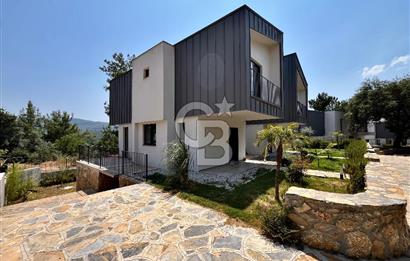 Akyaka’ya 10 dk Mesafede, Satılık Yarı Müstakil Köşe Villa