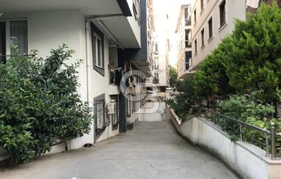 MALTEPE İDEALTEPE'DE MERKEZİ KONUMDA, SATILIK 3+1 BAHÇE KATI
