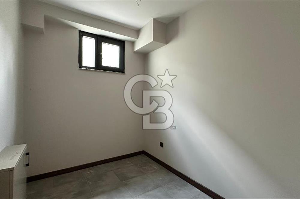 GÜRPINAR'DA SİTE İÇİ 7+2 MÜSTAKİL VİLLA