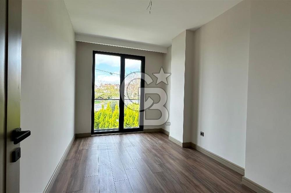 GÜRPINAR'DA SİTE İÇİ 7+2 MÜSTAKİL VİLLA