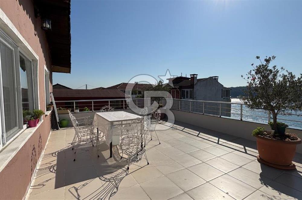 Kuleli’de Panoramik Boğaz Manzaralı 4 Katlı Teraslı Müstakil Bina