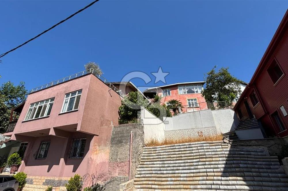 Kuleli’de Panoramik Boğaz Manzaralı 4 Katlı Teraslı Müstakil Bina