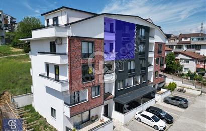 CB ENVOY | Başiskele Moda Pazarı Arkası 4+1 Eğimsiz Çatı Dubleks