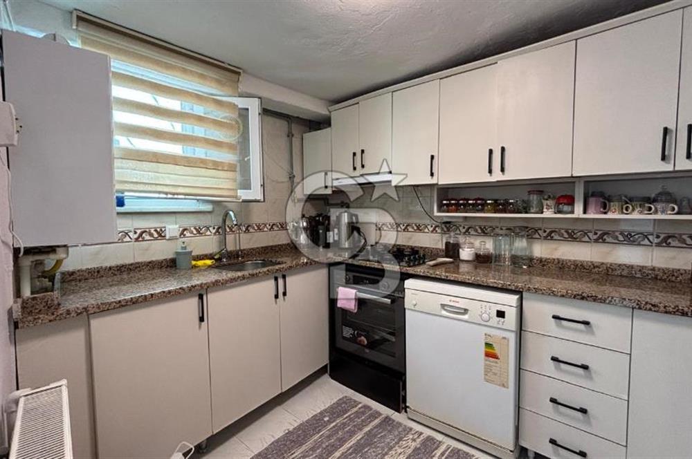 KULELİ'DE PANORAMİK BOĞAZ MANZARALI 4 KATLI TERASLI BİNA