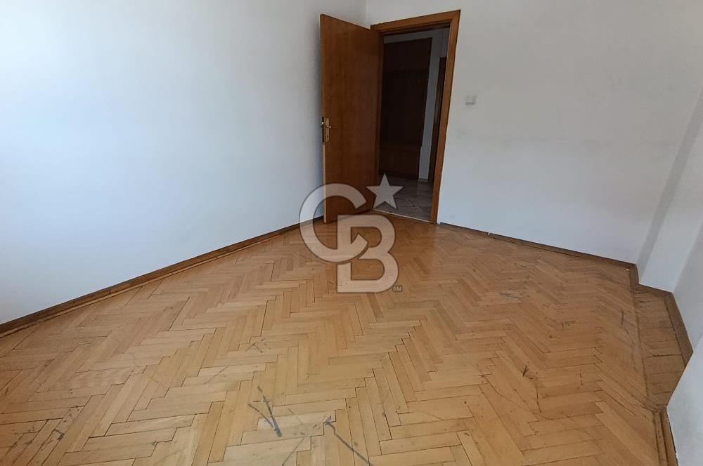 KENEDY  CADDESİ ÜZERİNDE KİRALIK DAİRESİ 3+1