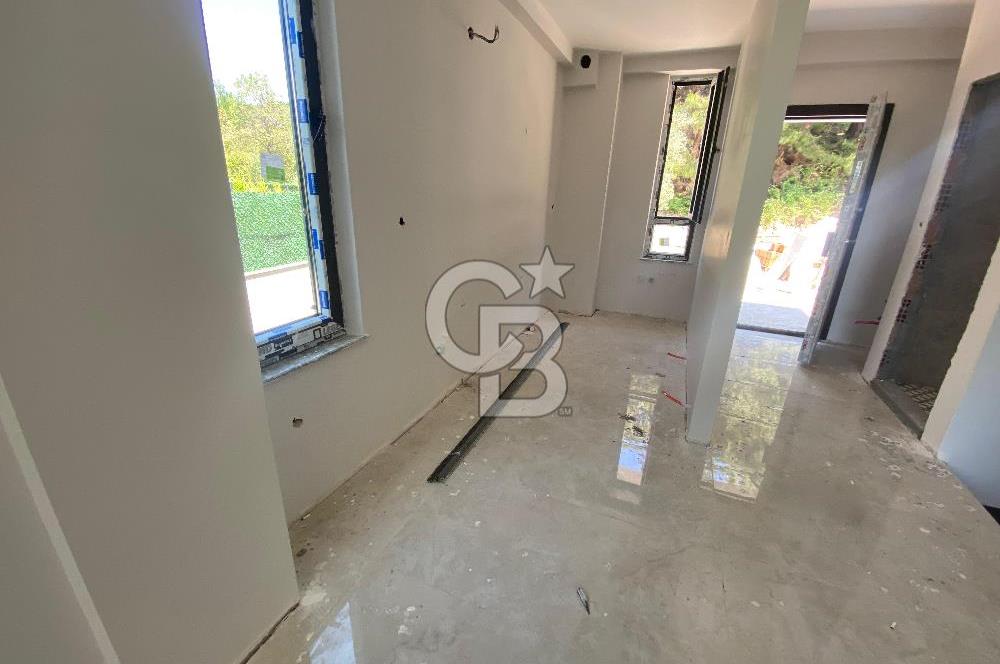 ÇANAKKALE GÜZELYALIDA DENİZE 200 M MESAFEDE SATILIK VİLLA 