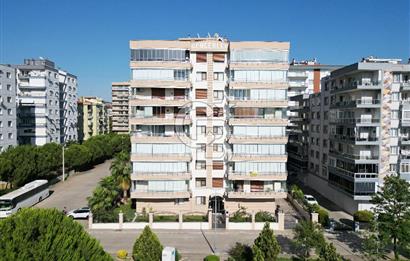 YENİ GİRNE’NİN MERKEZİNDE SATILIK 3+1 ÖNÜ AÇIK FERAH DAİRE