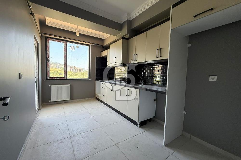 Yalova Armutlu'da Denize Yakın Ultra Lüks 2+1 Daire İskanlı