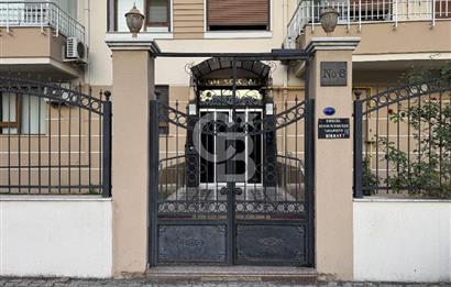 YENİ GİRNE’NİN MERKEZİNDE SATILIK 3+1 ÖNÜ AÇIK FERAH DAİRE