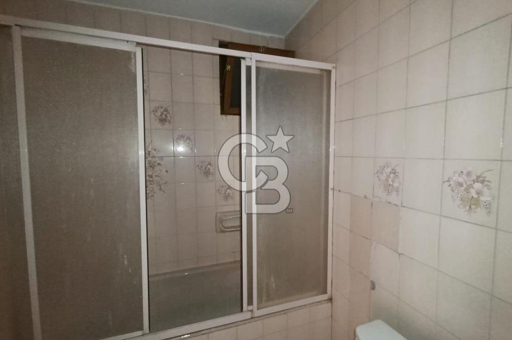 KENEDY  CADDESİ ÜZERİNDE KİRALIK DAİRESİ 3+1