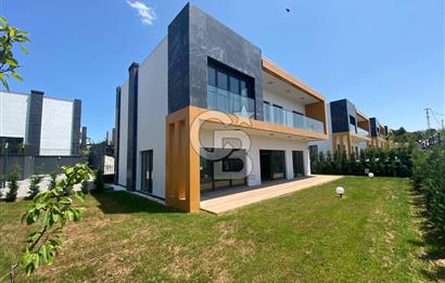 Tuzla'da Site İçerisinde Ultra Lüks Sıfır Kiralık Villa