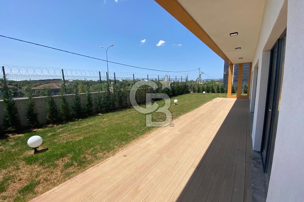 Tuzla'da Site İçerisinde Ultra Lüks Sıfır Kiralık Villa