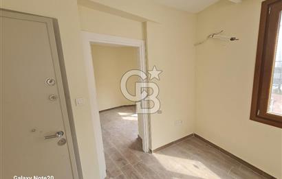 Üsküdar Uncular caddesinde kiralık 1+1 ofis