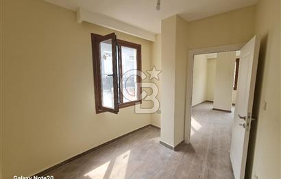 Üsküdar Uncular caddesinde kiralık 1+1 ofis