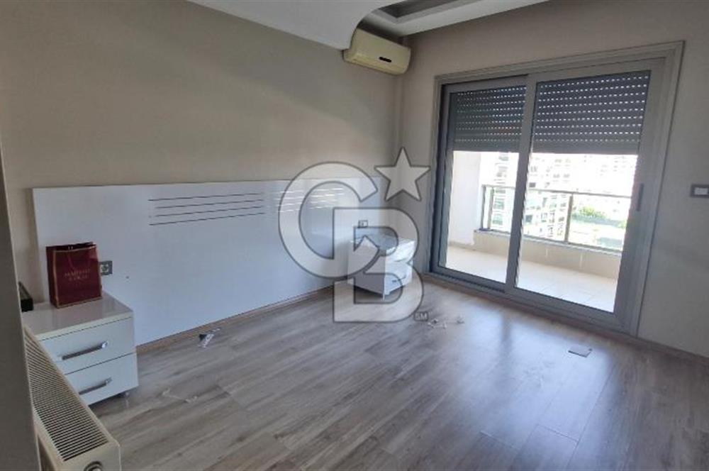 ATAŞEHİR KİRALIK LÜKS GENİŞ 3+1  DAİRE