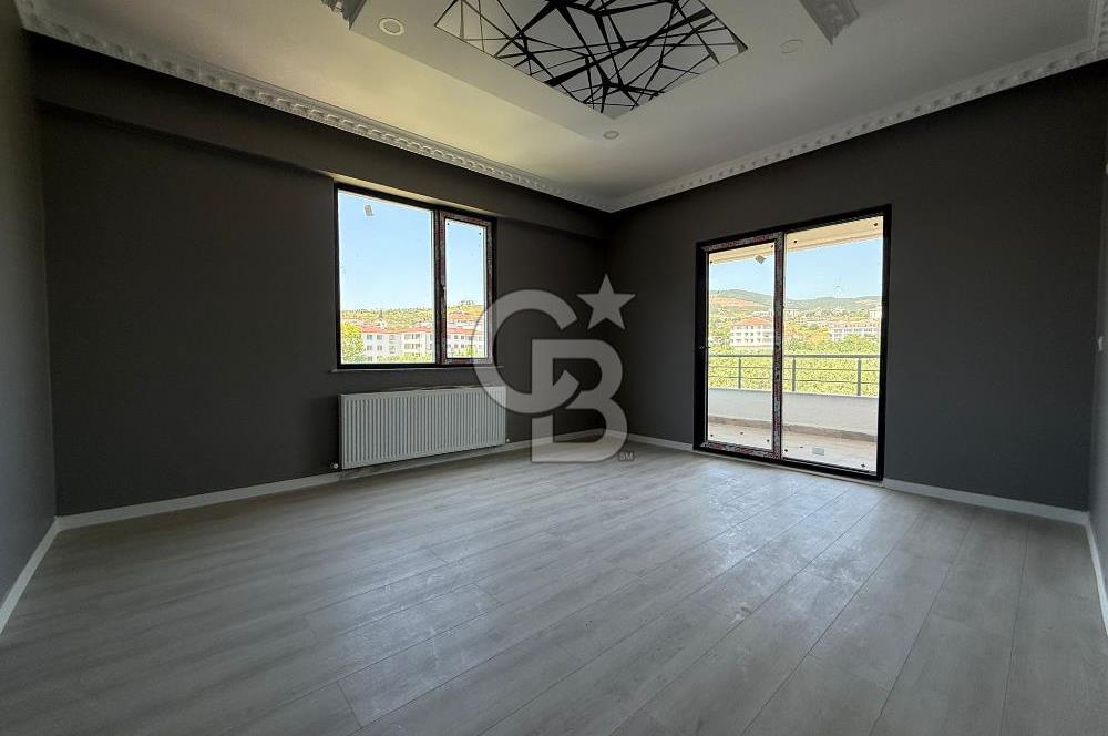 Yalova Armutlu'da Denize Yakın Ultra Lüks 2+1 Daire İskanlı