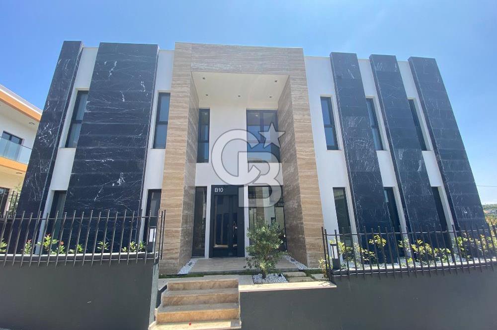 Tuzla'da Site İçerisinde Ultra Lüks Sıfır Kiralık Villa