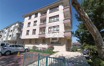 KENEDY  CADDESİ ÜZERİNDE KİRALIK DAİRESİ 3+1