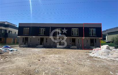 ÇANAKKALE GÜZELYALIDA DENİZE 200 M MESAFEDE SATILIK VİLLA 