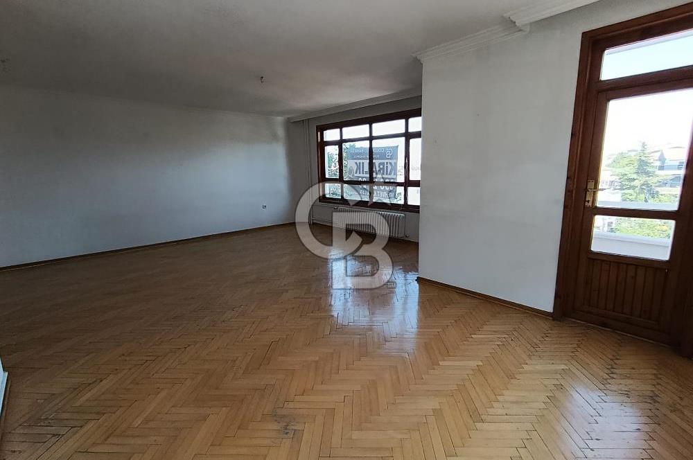 KENEDY  CADDESİ ÜZERİNDE KİRALIK DAİRESİ 3+1