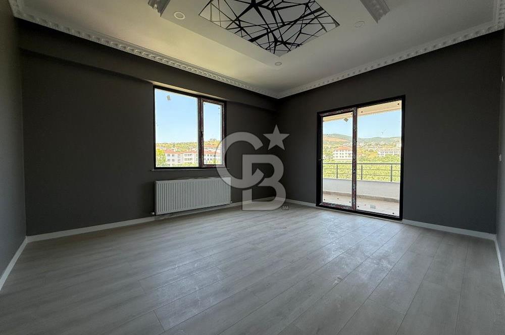 Yalova Armutlu'da Denize Yakın Ultra Lüks 2+1 Daire İskanlı