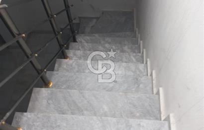 DİDİM FENERYOLUN'DA CADDE ÜZERİ DEPOLU 88 M2 İKİ KATLI DÜKKAN