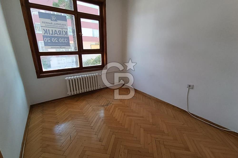 KENEDY  CADDESİ ÜZERİNDE KİRALIK DAİRESİ 3+1