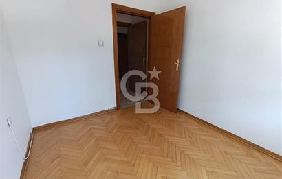 KENEDY  CADDESİ ÜZERİNDE KİRALIK DAİRESİ 3+1