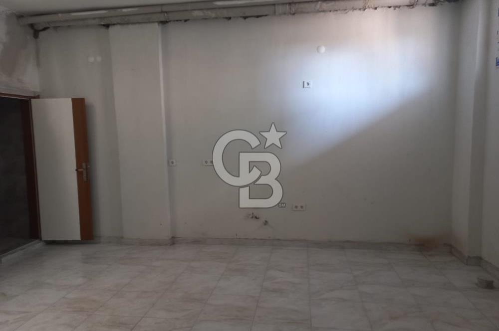 DİDİM FENERYOLUN'DA CADDE ÜZERİ DEPOLU 88 M2 İKİ KATLI DÜKKAN