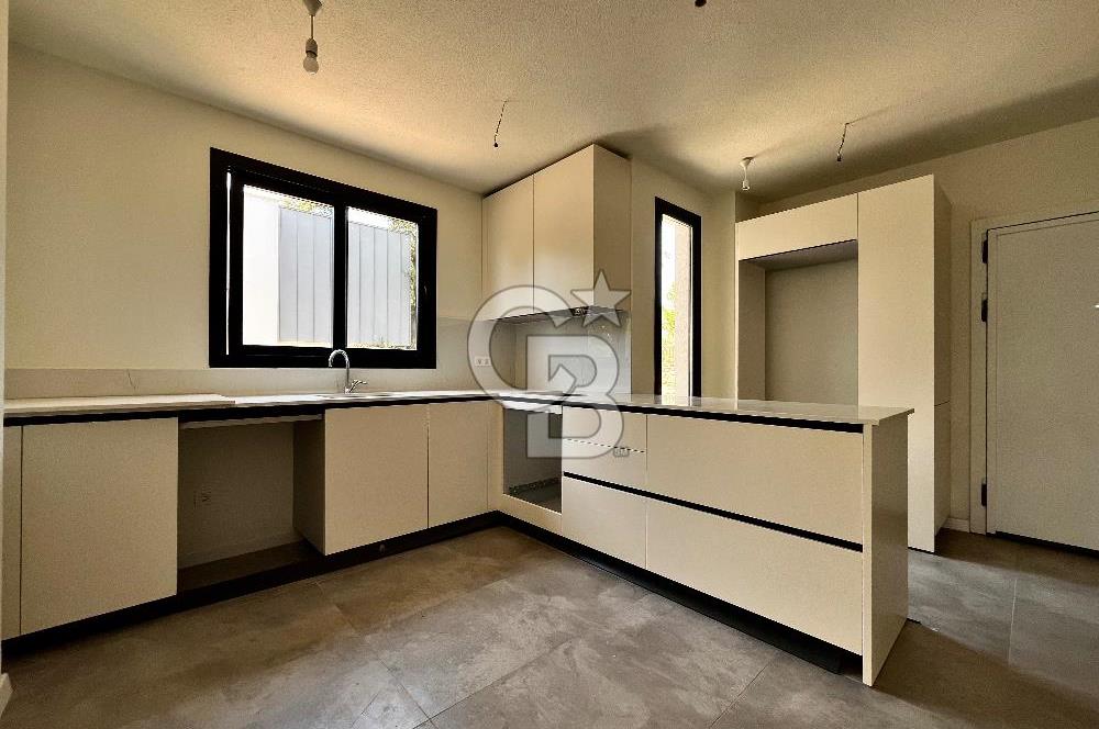 Ula Ataköy’de Satılık, Sıfır, Yarı Müstakil Villa